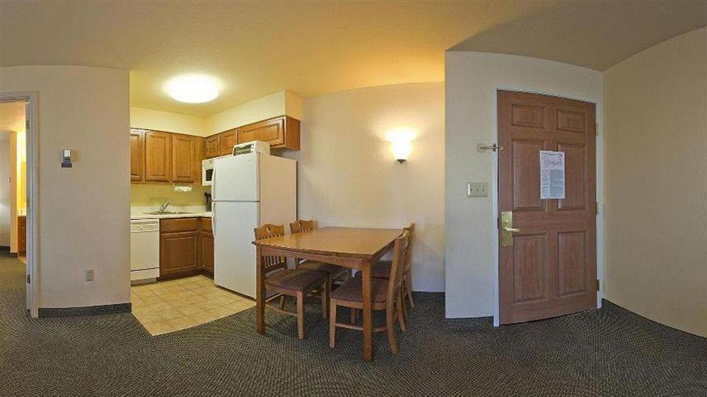 Staybridge Suites Hotel Springfield South, An Ihg Hotel Buitenkant foto
