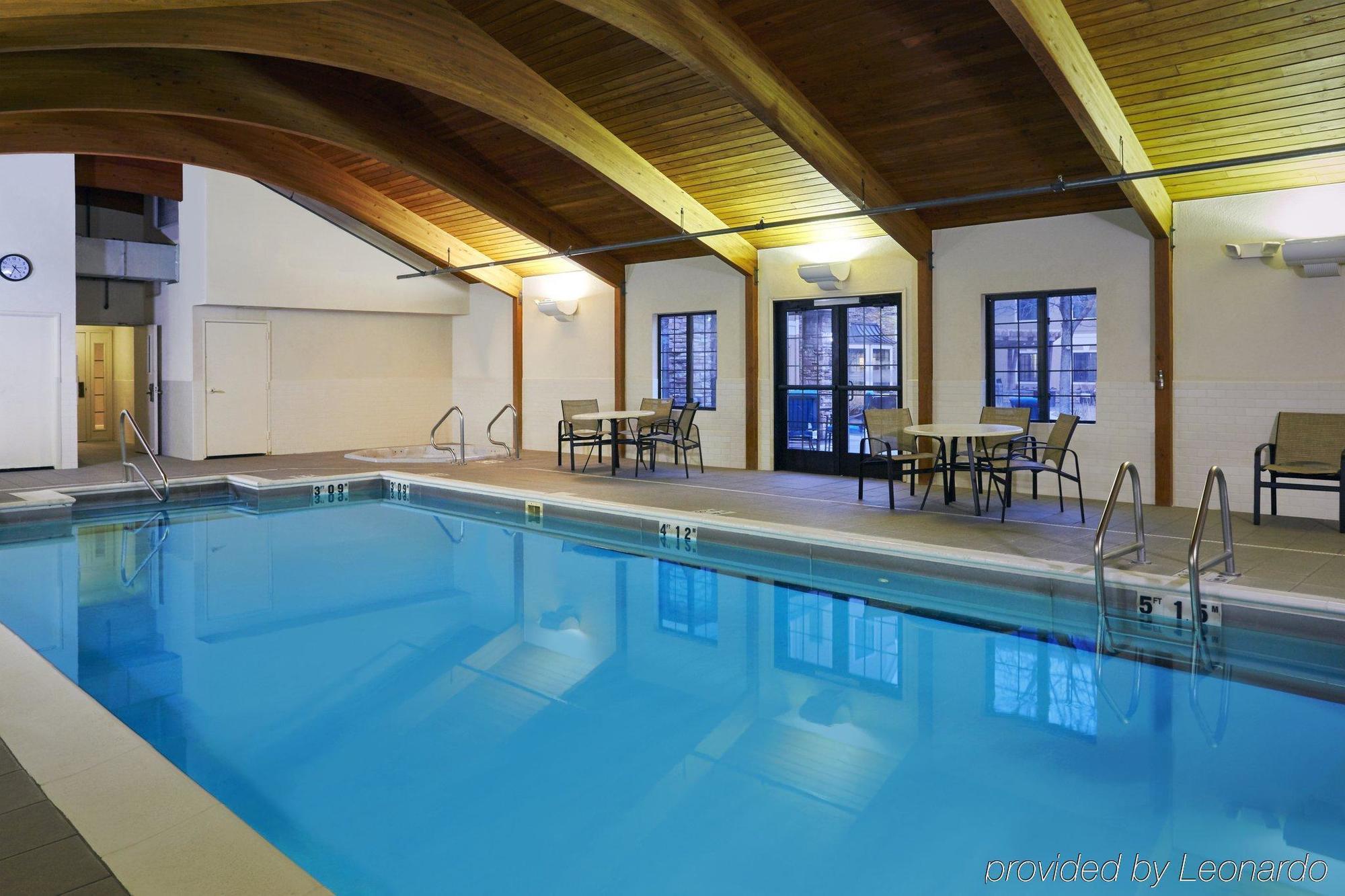Staybridge Suites Hotel Springfield South, An Ihg Hotel Buitenkant foto