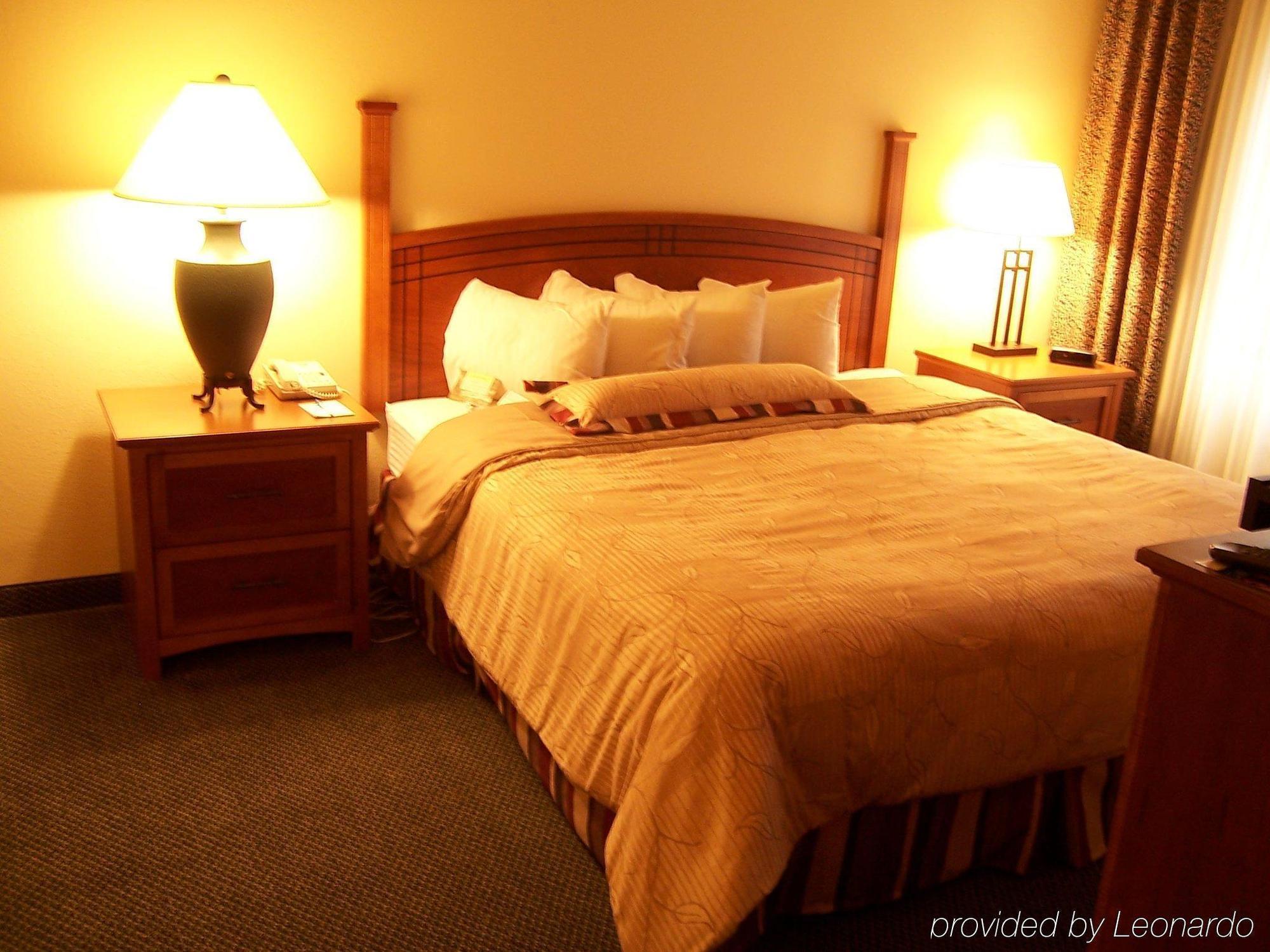 Staybridge Suites Hotel Springfield South, An Ihg Hotel Kamer foto