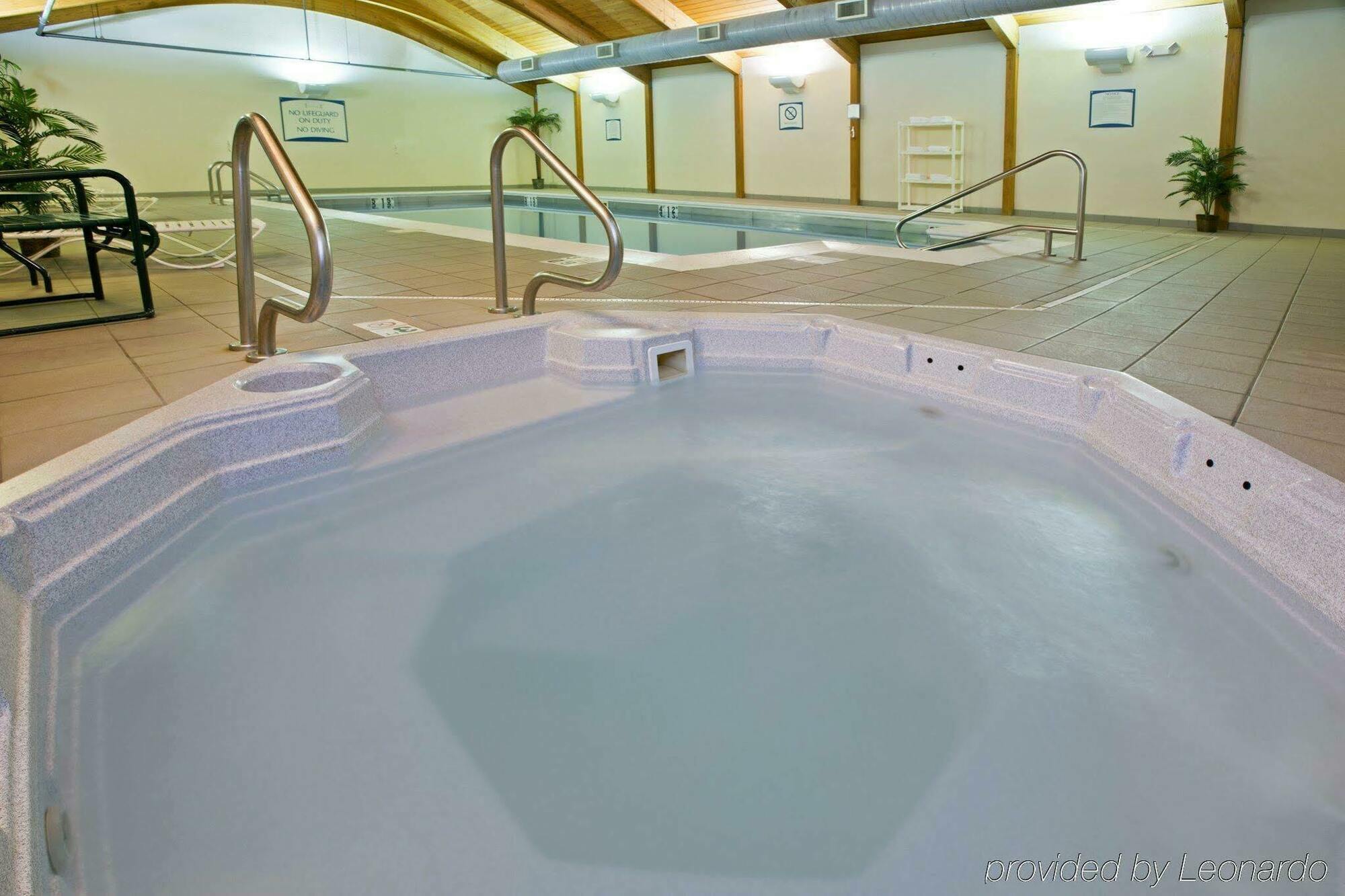 Staybridge Suites Hotel Springfield South, An Ihg Hotel Buitenkant foto